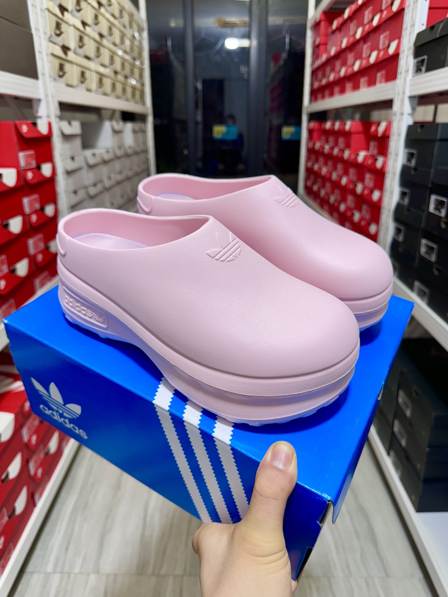 NO:238233,#Channel version AD Originals AdiFOM Stan Smith Mule Chef Shoes Brand new upgrade batch, foot feel, material, cleanliness are the only ones in the market at present!  Size 36 37 38 39 40, slippers, slippers19860909#渠道版 AD Originals AdiFOM Stan Smith Mule 穆勒厨师鞋 全新升级批次,脚感 做材质 清洁度都是目前市场独一档的存在！ 尺码36 37 38 39 40,拖鞋,slippers,Women's Shoes