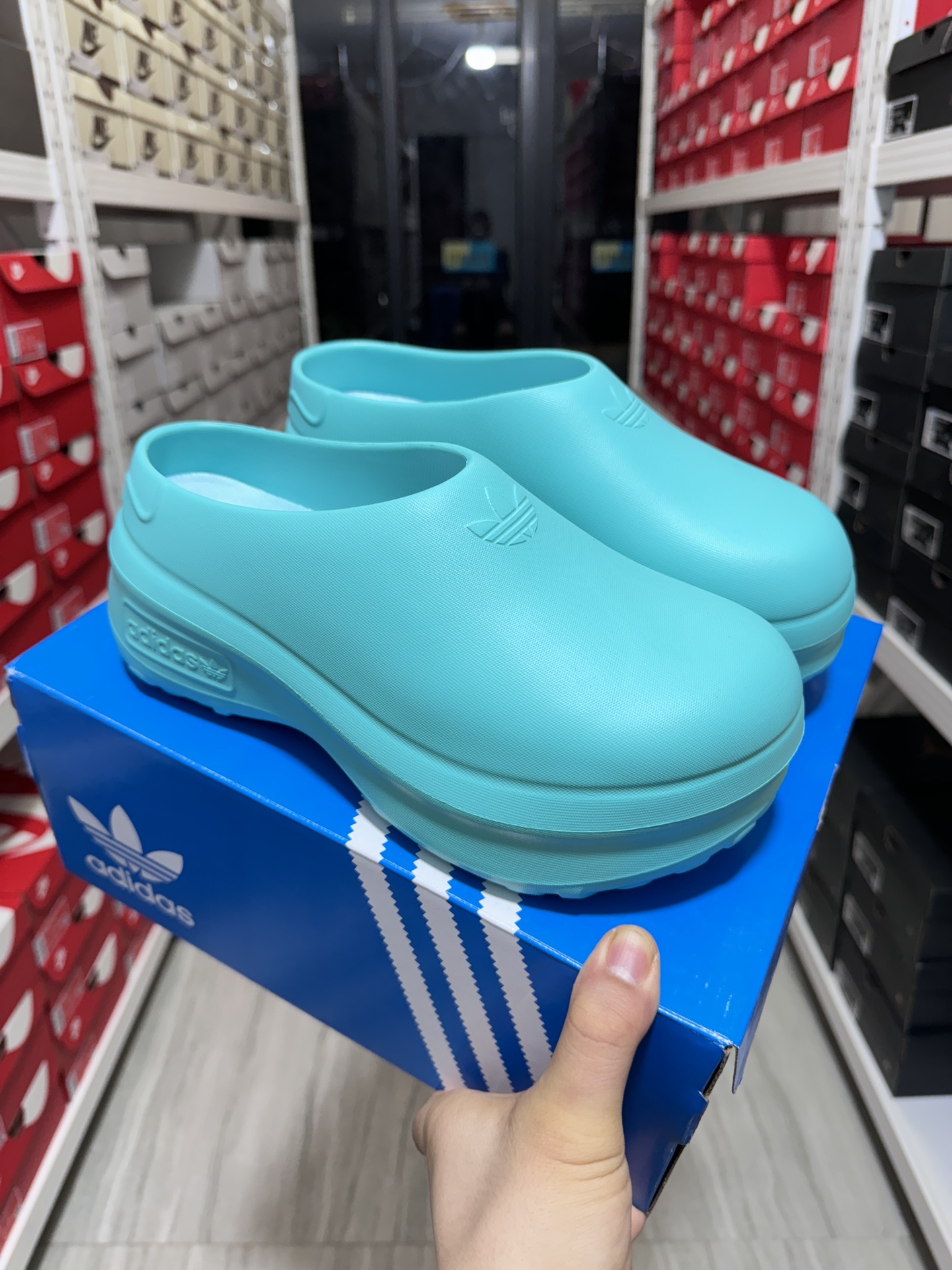 NO:238237,#Channel version AD Originals AdiFOM Stan Smith Mule Chef Shoes Brand new upgrade batch, foot feel, material, cleanliness are the only ones in the market at present!  Size 36 37 38 39 40, slippers, slippers19860909#渠道版 AD Originals AdiFOM Stan Smith Mule 穆勒厨师鞋 全新升级批次,脚感 做材质 清洁度都是目前市场独一档的存在！ 尺码36 37 38 39 40,拖鞋,slippers,Women's Shoes