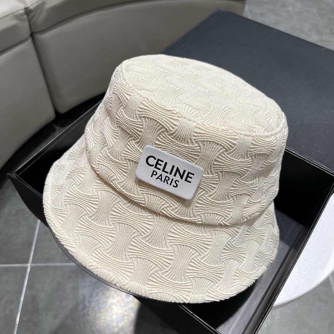 赛琳CELINE秋冬新款渔夫帽一整个高级住了今年夏季的爆款面料轻盈舒适高品质
