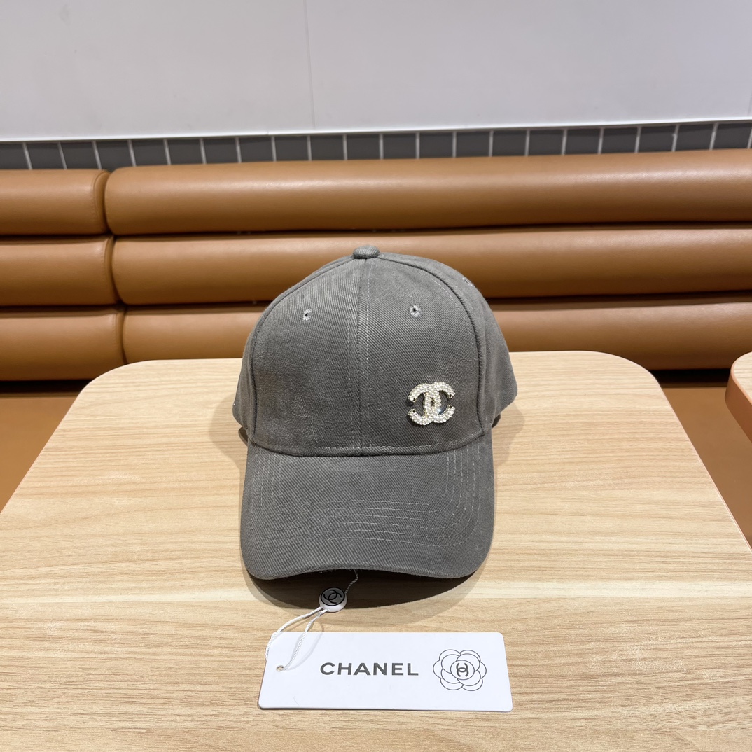 NO:191388,CHANEL Chanel] New simple embroidered logo baseball cap, new style shipped, big brand models are super easy to match, buy them now!  Hat fisherman hat baseball hat knit hat, hat, chanel, chanel, espadrilles, hats19860909CHANEL香奈儿】新款简约刺绣logo棒球帽,新款出货,大牌款超好搭配,赶紧入手！帽子渔夫帽棒球帽针织帽,帽子,chanel,chanel,espadrilles,hats,hat