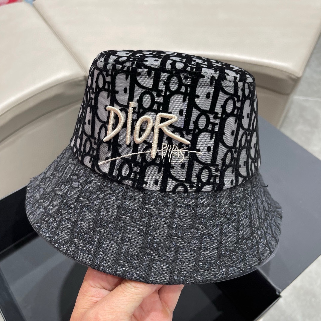 NO:191610,【DIOR】The new summer counter for men and women, sunshade fisherman hat, big brand shipment, super convenient!  Easy to match!  Essential hats, fisherman hats, baseball hats, knit hats, hats, dior, dior, espadrilles, hats19860909【DIOR迪奥】夏季新款专柜男女款遮阳渔夫帽,大牌出货,超方便！好搭！出街必备帽子渔夫帽棒球帽针织帽,帽子,dior,dior,espadrilles,hats,hat