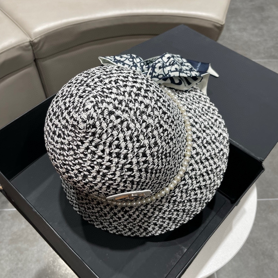 NO:191937,Dior straw hat, sun hat, celebrity temperament style, head 57cm hat, fisherman hat, baseball hat, knit hat, hat, dior, dior, espadrilles, hats19860909Dior迪奥草帽,可遮阳帽,名媛气质范,头围57cm帽子渔夫帽棒球帽针织帽,帽子,dior,dior,espadrilles,hats,hat