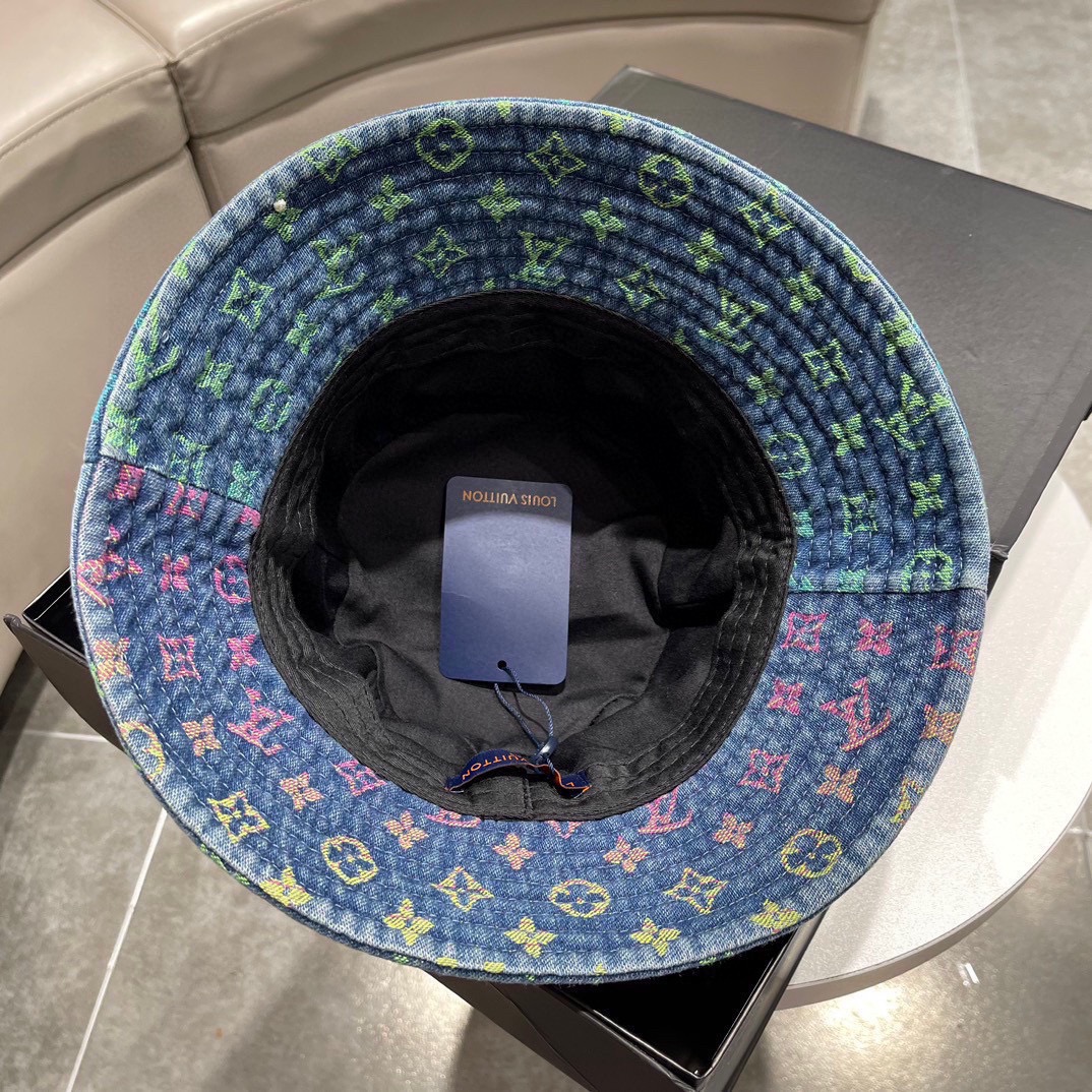 NO:192312,LV Louis Vuitton official version ships, classic fisherman hat, very classic classic, popular retro beauty, available in all seasons, must-have when going out, very small hat, fisherman hat baseball hat knit hat, hat, louis vuitton, louis vuitton, espadrilles, hats19860909LV路易威登官网版出货,经典渔夫帽,非常经典的经典,流行的复古美,四季可用,出门必备,非常显脸小帽子渔夫帽棒球帽针织帽,帽子,louis vuitton,louis vuitton,espadrilles,hats,hat