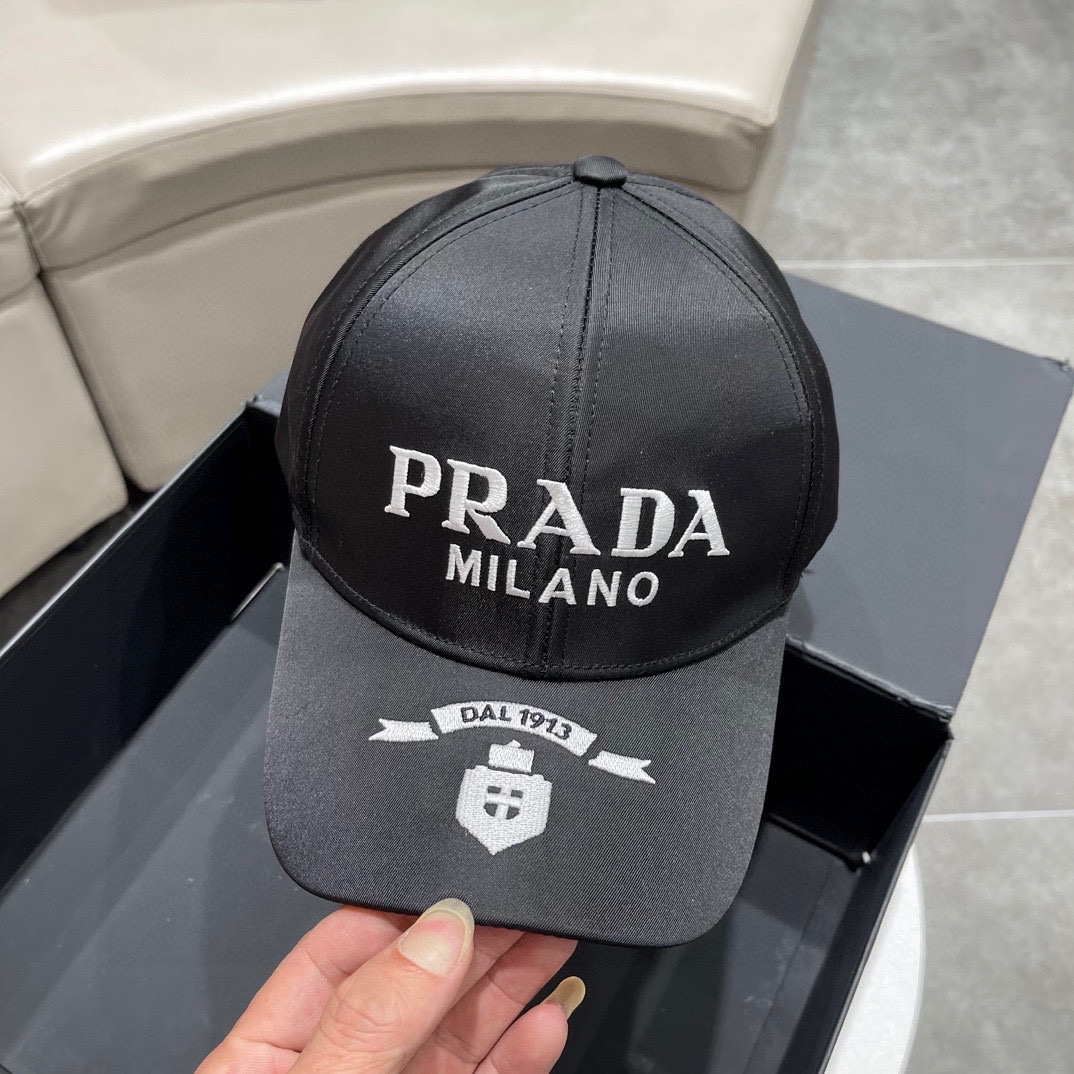 NO:193427,[Prada] New spring and summer big-brand embroidered baseball caps, new styles are shipped, big-brand models are super easy to match, buy them quickly!  Hat Straw Hat Fisherman Hat Baseball Hat, Hats, Prada, espadrilles, hats19860909【普拉达】春夏新款大牌刺绣棒球帽,新款出货,大牌款超好搭配,赶紧入手！帽子草帽渔夫帽棒球帽,帽子,prada,espadrilles,hats,hat