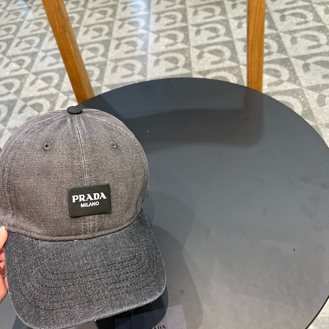 NO:193435,PRADA new style splicing baseball cap, men and women baseball cap hat, straw hat fisherman hat baseball cap, hat, prada, prada, espadrilles, hats19860909PRADA普拉达新款拼接 棒球帽,男女款鸭舌帽帽子草帽渔夫帽棒球帽,帽子,prada,prada,espadrilles,hats,hat