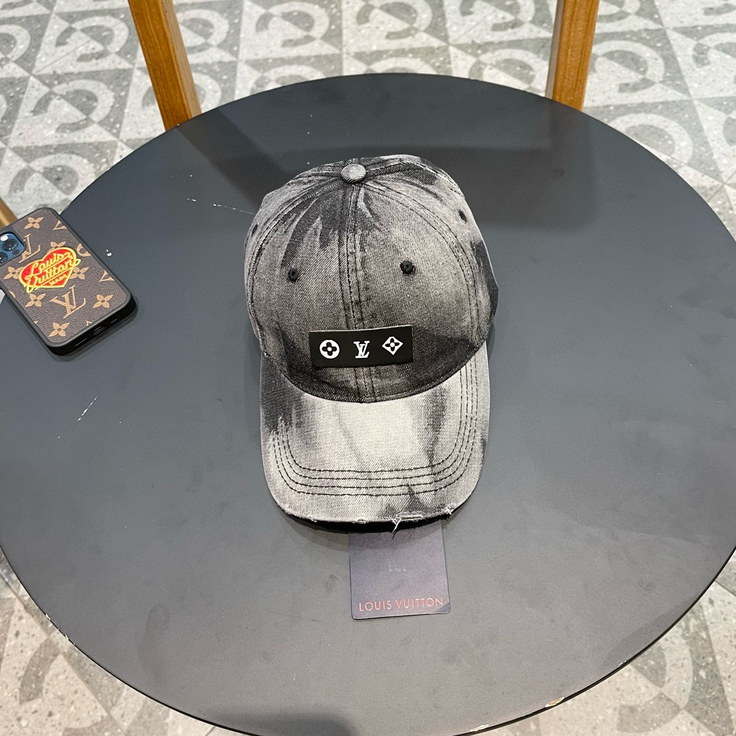 NO:193282,[LV] New counter synchronized denim baseball caps, and the counter is shipped simultaneously. Big brand models are super easy to match, so buy them quickly!  Hat Straw Hat Fisherman Hat Baseball Hat, Hats, louis vuitton, espadrilles,hats19860909【LV】新款专柜同步牛仔棒球帽,专柜同步出货,大牌款超好搭配,赶紧入手！帽子草帽渔夫帽棒球帽,帽子,louis vuitton,espadrilles,hats,hat