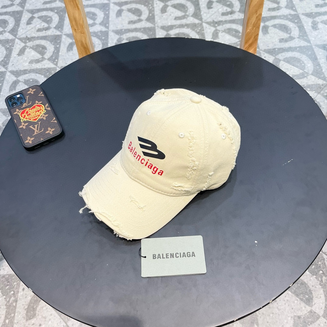 NO:193434,Balenciaga new ripped street style cotton baseball cap, personalized and fashionable style, casual and cool feeling, neutral style, same style for men and women!  A variety of colors, super easy to match!  Material: Cotton Head circumference: 56-58cm hat Fisherman's hat Baseball hat Knitted hat, hat, balenciaga, espadrilles, hats19860909巴黎世家新款破洞街头风棉布棒球帽,个性时尚款 休闲带点酷酷的感觉,中性款 男女同款！多种色系,超好搭！ 材质:棉 头围:56-58cm均可帽子渔夫帽棒球帽针织帽,帽子,balenciaga,espadrilles,hats,hat