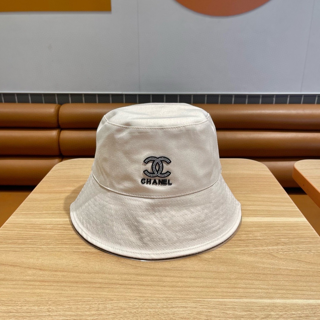 NO:193982,【CHANEL Chanel】New small fragrant style folding fisherman hat, unique petal design~retro literary hat Fisherman hat Baseball hat Knitted hat, hat, chanel, chanel, espadrilles, hats19860909【CHANEL香奈儿】新款小香风折叠款渔夫帽,独特花瓣设计～复古文艺帽子渔夫帽棒球帽针织帽,帽子,chanel,chanel,espadrilles,hats,hat