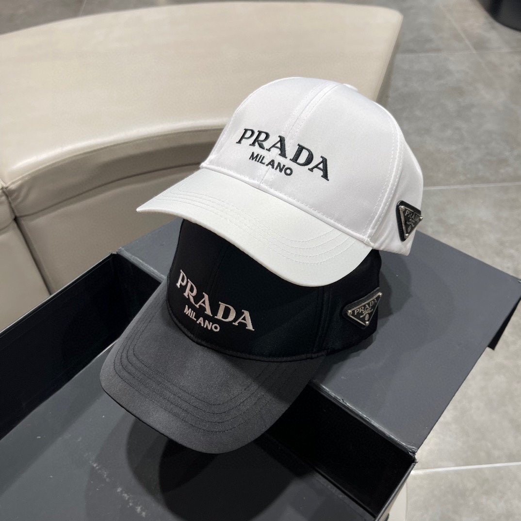 PRADA普拉达新品棒球帽代购版本！时尚潮流高端做工！非一般的品质细节看实拍哦