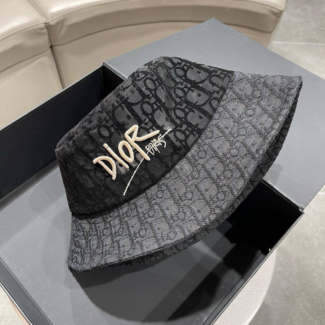 NO:194872,【DIOR】The new summer counter for men and women, sunshade fisherman hat, big brand shipment, super convenient!  Easy to match!  Essential hats, fisherman hats, baseball hats, knit hats, hats, dior, dior, espadrilles, hats19860909【DIOR迪奥】夏季新款专柜男女款遮阳渔夫帽,大牌出货,超方便！好搭！出街必备帽子渔夫帽棒球帽针织帽,帽子,dior,dior,espadrilles,hats,hat
