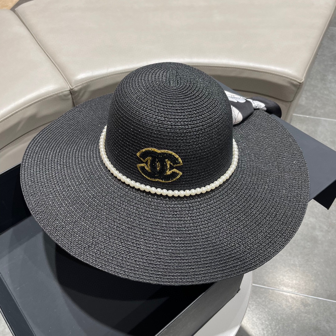 NO:194785,[Chanel Chanel] The new small fragrance vacation style is strong and the straw hat is a must-have for travel, super easy to match, buy it now!  Hat fisherman hat baseball hat knit hat, hat, chanel, chanel, espadrilles, hats19860909【Chanel香奈儿】新款小香度假风大沿盆帽草帽,旅行必备,超好搭配,赶紧入手！帽子渔夫帽棒球帽针织帽,帽子,chanel,chanel,espadrilles,hats,hat