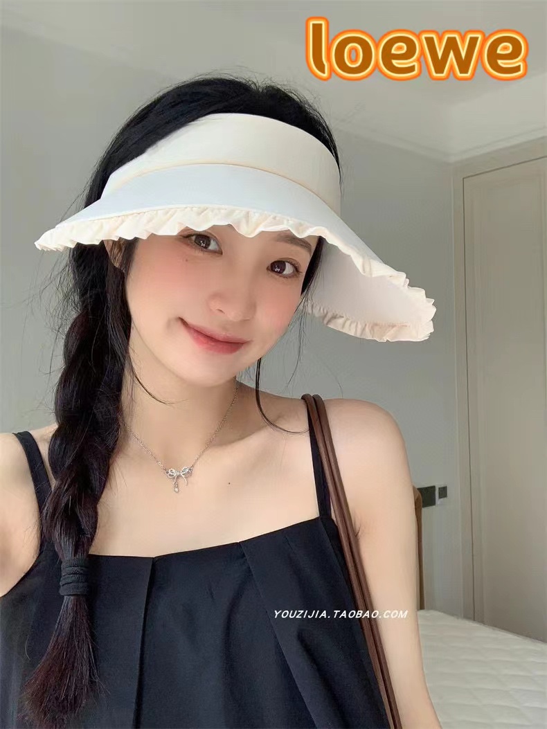 NO:194991,LV Louis Vuitton original single embroidered baseball hat, hot-selling pure cotton inner lining, light and breathable. Perfect style, accurate and accurate in texture, original quality, exclusive physical shot, suitable hat for men and women, fisherman hat baseball hat knit hat, hat, louis vuitton, louis vuitton, espadrilles, hats19860909LV路易威登原单刺绣棒球帽 专柜热卖款纯棉内里,轻盈透气.完美版型,对格精准无误,原厂品质,独家实物拍摄,男女适用帽子渔夫帽棒球帽针织帽,帽子,louis vuitton,louis vuitton,espadrilles,hats,hat