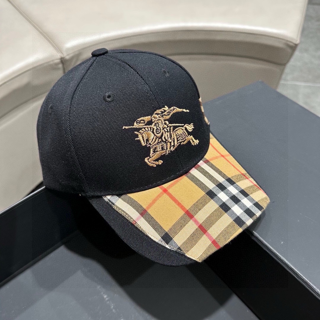 NO:195084,Burberry's latest Burberry embroidered baseball cap, the details are exquisite and the fabric is super comfortable!  The best version of the versatile market hat, fisherman hat, baseball hat, knit hat, hat, burberry, burberry, espadrilles, hats19860909Burberry巴宝莉 最新款巴宝莉刺绣棒球帽,细节做工都很精致,面料超舒服！百搭款市场最好版本帽子渔夫帽棒球帽针织帽,帽子,burberry,burberry,espadrilles,hats,hat