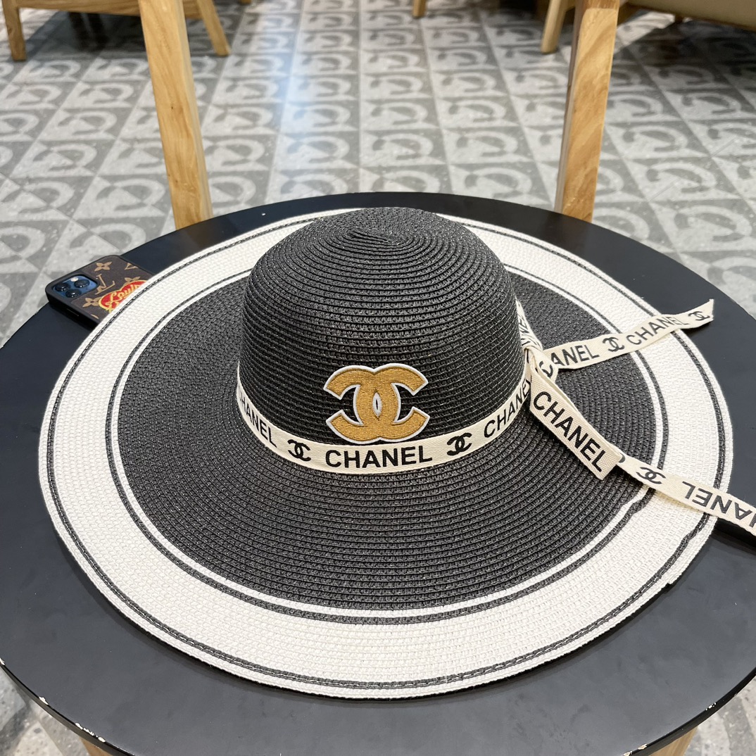 【CHANEL】Nuevo 2024 sombrero de paja tipo cubo con colores combinados estilo pequeño Chanel, diseño de colores combinado…