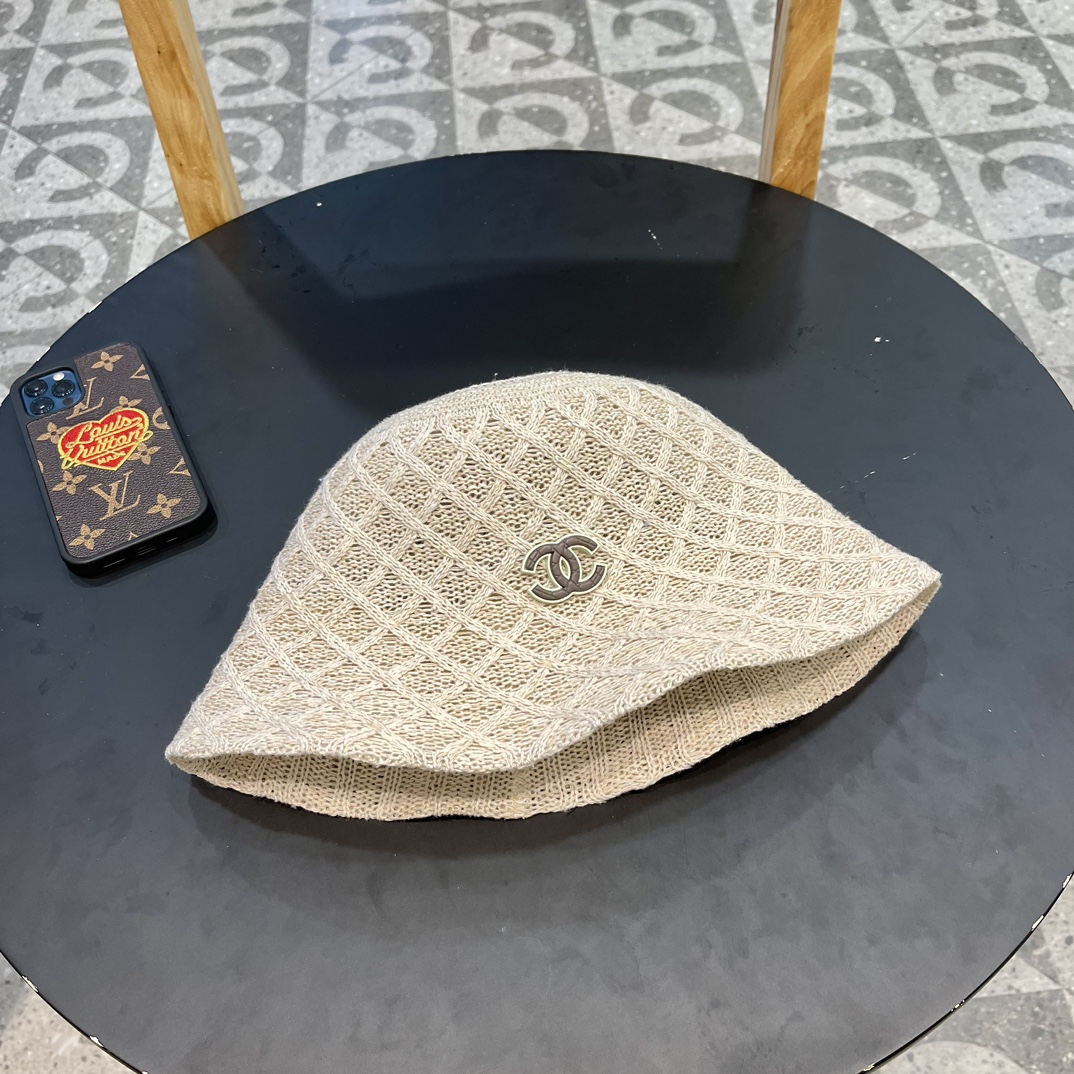 Chanel gorra de pescador de verano transpirable y con protección solar, para mujer, con cuadros, hace la cara más peque…