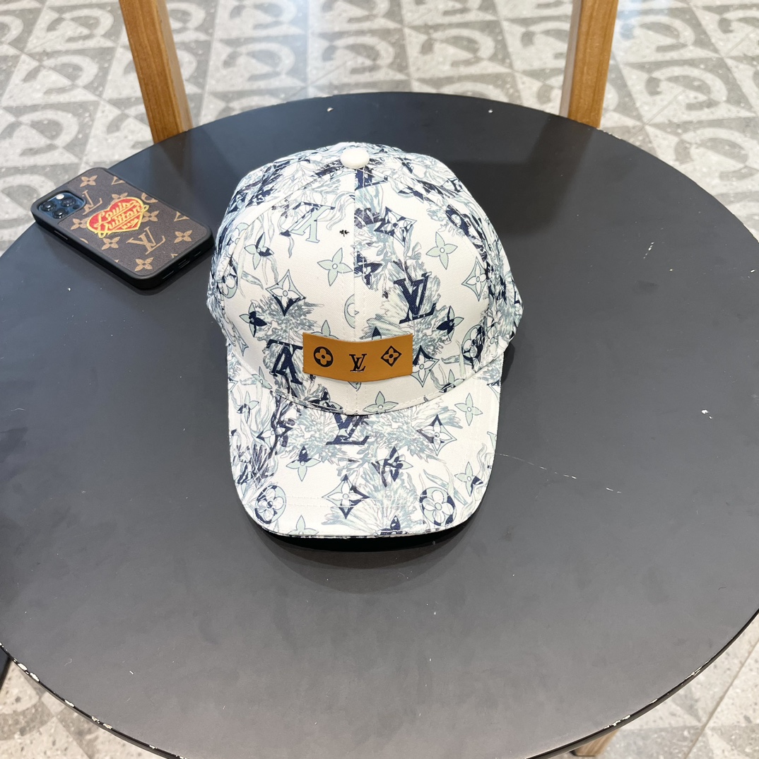 NO:195849,LV Louis Vuitton's new original single baseball cap, LV denim graffiti fabric, super summer color scheme, refreshing and comfortable, this color is super white!  Material: denim canvas Head circumference: 57cm hat Fisherman hat Baseball hat Knitted hat, hat, louis vuitton, louis vuitton, espadrilles, hats19860909LV路易威登新款原单棒球帽,LV牛仔涂鸦面料,超夏天的色系,清爽舒适,这个颜色还超级显白呦！ 材质:牛仔帆布 头围:57cm帽子渔夫帽棒球帽针织帽,帽子,louis vuitton,louis vuitton,espadrilles,hats,hat