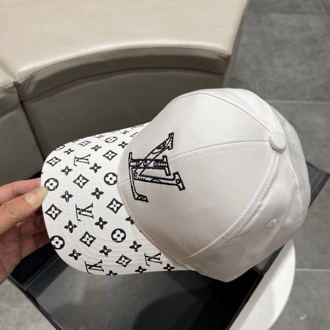 LV路易威登2024新款专柜款棒球帽新款出货大牌款超好搭配赶紧入手！