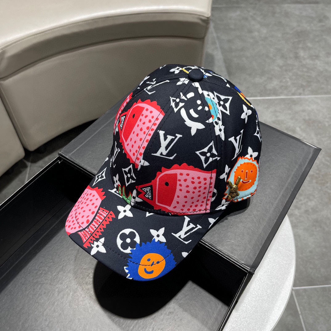 NO:196364,【LV Louis Vuitton】New big-name counter synchronous baseball cap, super easy to match, the first choice for holidays on the street, fisherman's hat, baseball cap knit hat, hat, louis vuitton, louis vuitton, espadrilles, hats19860909【LV路易威登】新款大牌专柜同步棒球帽,超好搭配,出街度假首选帽子渔夫帽棒球帽针织帽,帽子,louis vuitton,louis vuitton,espadrilles,hats,hat