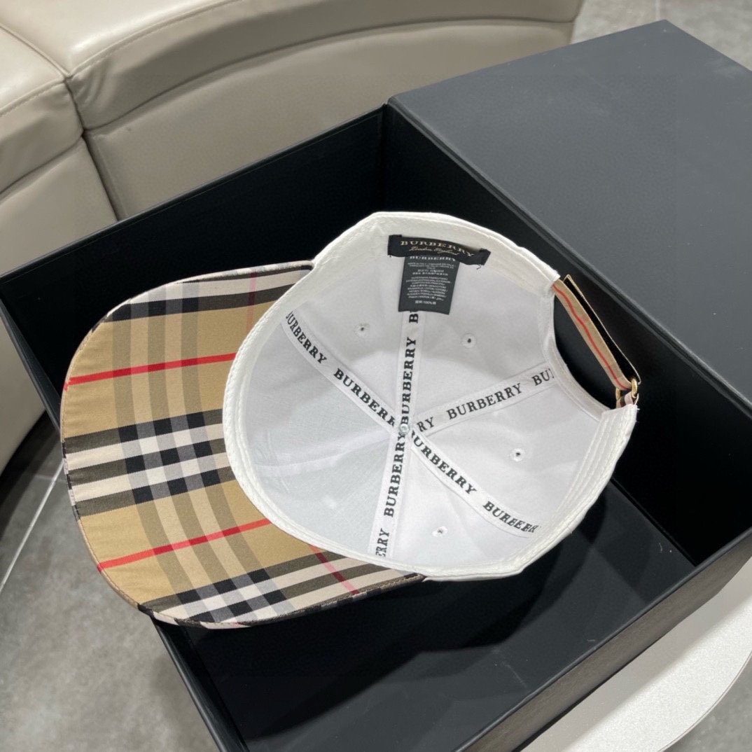 NO:196366,Burberry (Burberry) new original single baseball cap, hot-selling pure cotton lining, perfect style, accurate and accurate texture, original quality, exclusive physical shot, suitable hat for men and women, fisherman hat baseball cap knit hat, hat, burberry, burberry, espadrilles, hats19860909Burberry（巴宝莉）新款原单棒球帽 专柜热卖款纯棉内里,完美版型,对格精准无误,原厂品质,独家实物拍摄,男女适用帽子渔夫帽棒球帽针织帽,帽子,burberry,burberry,espadrilles,hats,hat