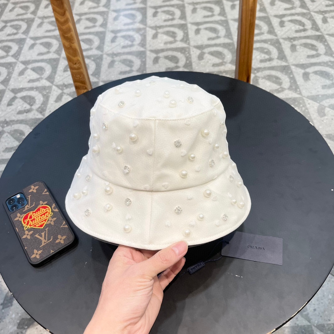 Prada Sombreros Sombrero de cubo Colección primavera – verano