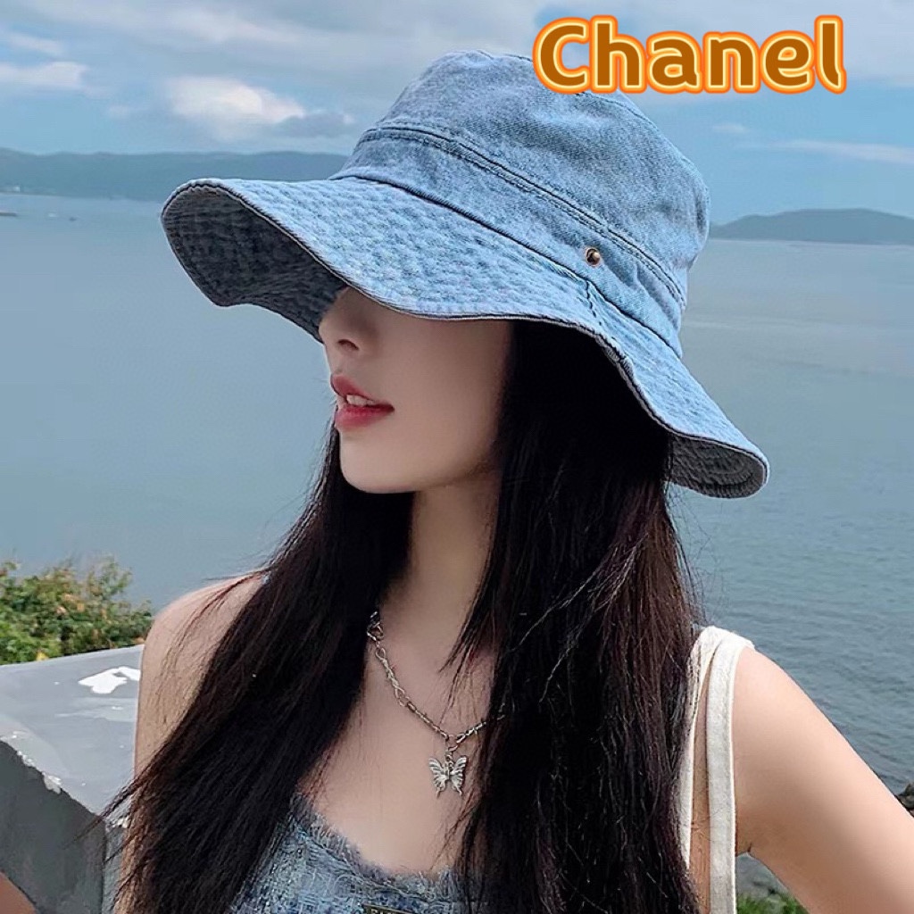 Chanel Sombreros Sombrero de cubo Colección primavera – verano