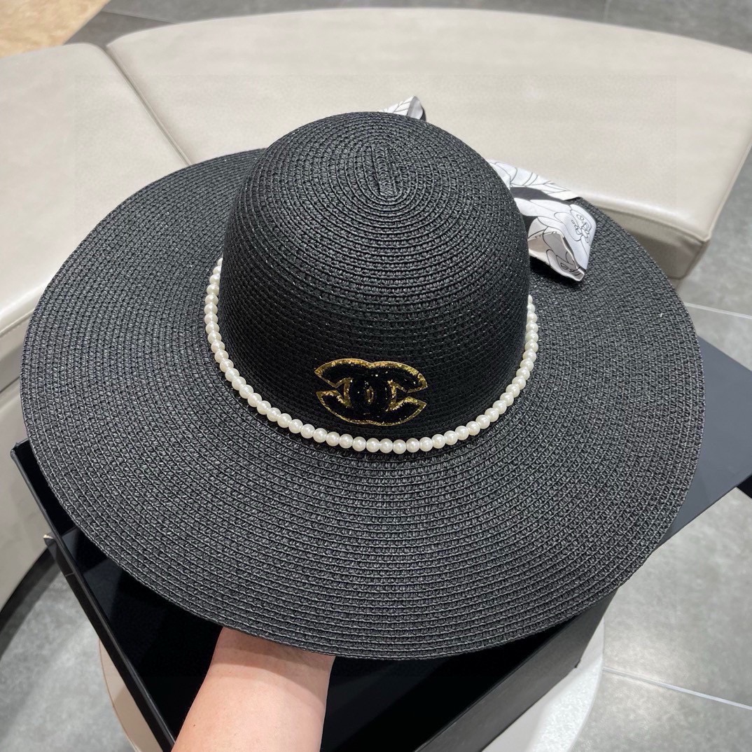 Chanel香奈儿2024新款小香度假风大沿盆帽草帽旅行必备超好搭配赶紧入手！