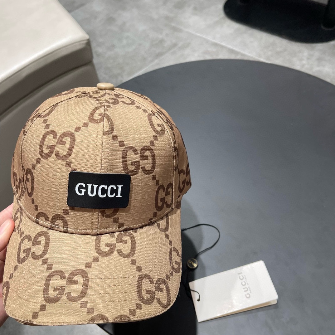 古奇棒球帽️GUCCI官网新品棒球帽原单品质火爆来袭工艺非常精美高档大气上档次！低调奢华方便携带！跑量！