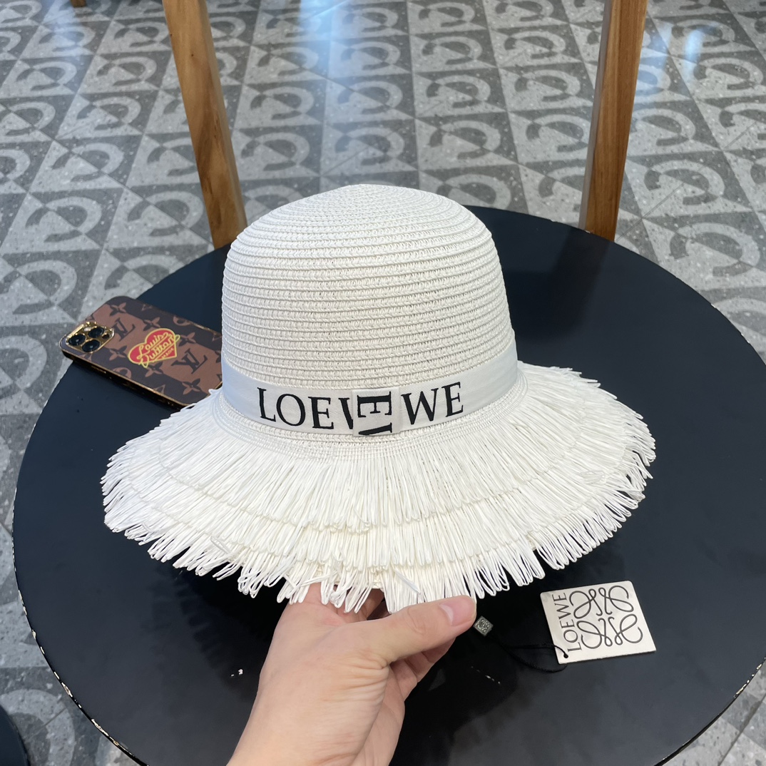 LOEWE罗意威2024新款圆顶草帽出街必备超好搭配赶紧入手！