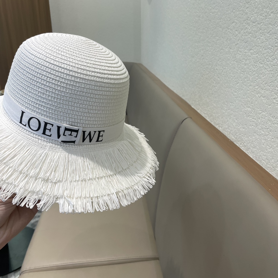 LOEWE罗意威2024新款圆顶草帽出街必备超好搭配赶紧入手！