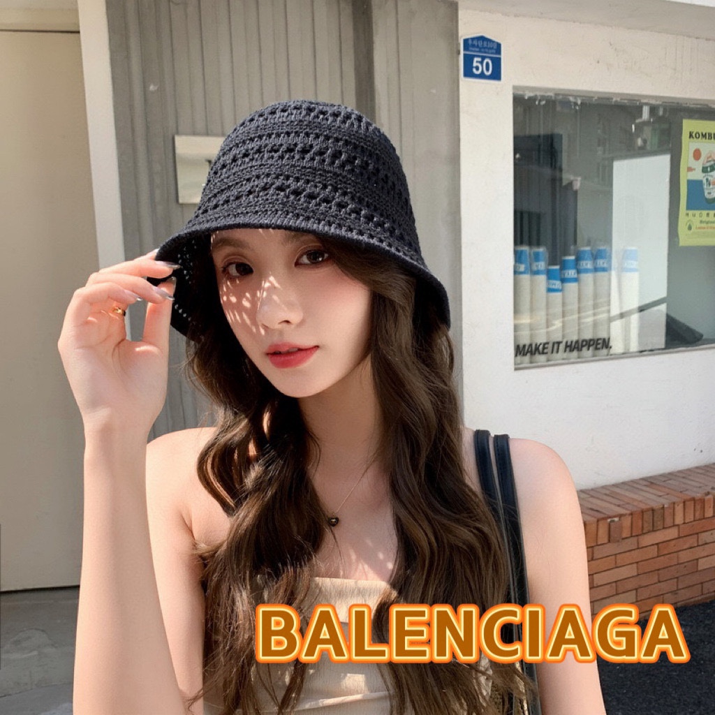 巴黎世家BALENCIAGA新款春夏季遮阳防晒帽子女针织镂空透气户外休闲纯色水桶帽潮