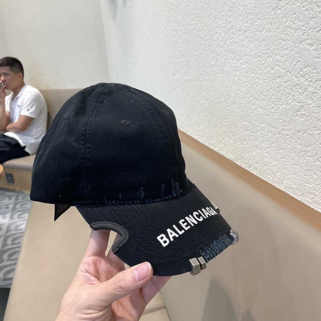 新品Balenciaga巴黎世家新款棒球帽现货秒发简约时尚超级无敌好看的帽子！情侣款！原单货比起其他帽子