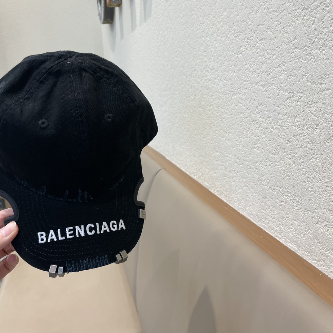 新品Balenciaga巴黎世家新款棒球帽现货秒发简约时尚超级无敌好看的帽子！情侣款！原单货比起其他帽子