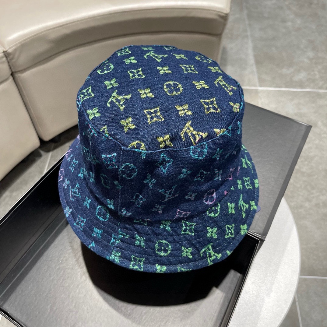NO:200201,LV Louis Vuitton official version ships, classic fisherman hat, very classic classic, popular retro beauty, available in all seasons, must-have when going out, very small hat, fisherman hat baseball hat knit hat, hat, louis vuitton, louis vuitton, espadrilles, hats19860909LV路易威登官网版出货,经典渔夫帽,非常经典的经典,流行的复古美,四季可用,出门必备,非常显脸小帽子渔夫帽棒球帽针织帽,帽子,louis vuitton,louis vuitton,espadrilles,hats,hat