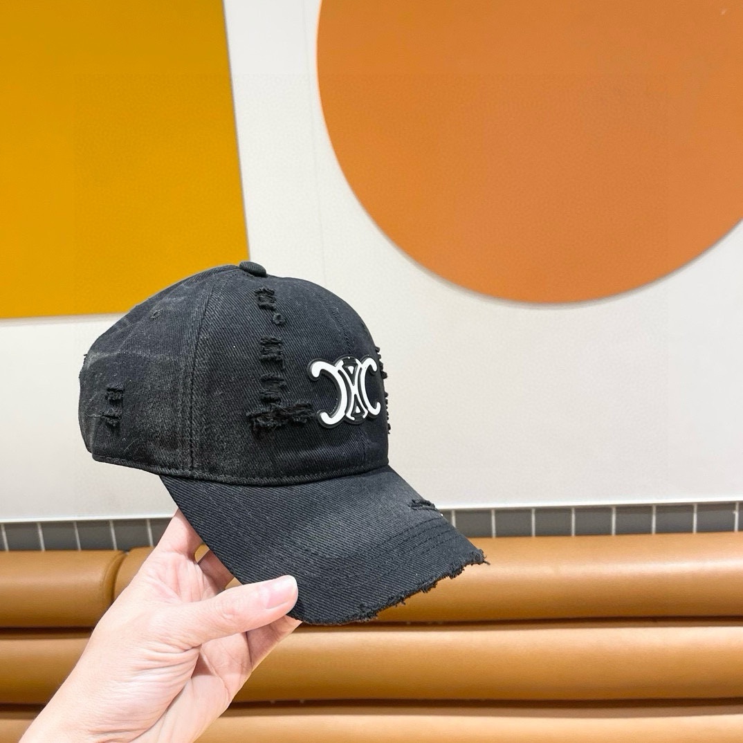 NO:200784,【CELINE】New hot baseball caps in spring and summer, big brands are super easy to match, buy them now!  Hat fisherman hat baseball hat knit hat, hat, celine, celine, espadrilles, hats19860909【CELINE赛琳】春夏新款爆款棒球帽,大牌款超好搭配,赶紧入手！帽子渔夫帽棒球帽针织帽,帽子,celine,celine,espadrilles,hats,hat