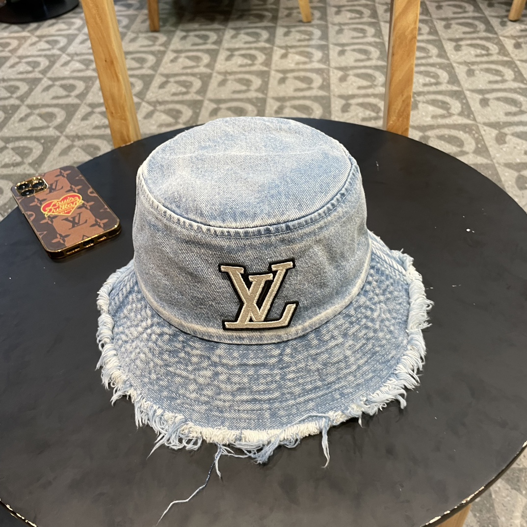 NO:201541,Louis VuittonLV counter new Louis Vuitton denim tassel edge fisherman hat, simple and generous universal sun hat, fisherman hat baseball hat knit hat, hat, louis vuitton, louis vuitton, louis vuitton, louis vuitton, espadrilles, hats19860909LouiVuittonLV 专柜新款路易威登牛仔流苏边渔夫帽,简单大方 男女通用遮阳帽帽子渔夫帽棒球帽针织帽,帽子,louis vuitton,louis vuitton,louis vuitton,espadrilles,hats,hat