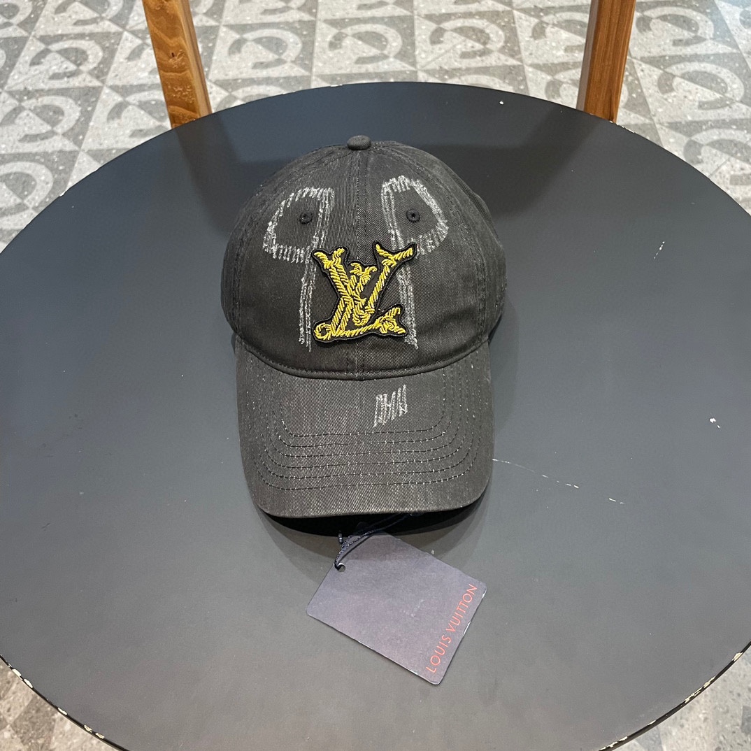 NO:201203,【LV Louis Vuitton】New small-flavor baseball cap, counter classic style, universal hat, fisherman hat, baseball cap knit hat, hat, louis vuitton, louis vuitton, espadrilles, hats19860909【LV路易威登】新款小香风棒球帽,专柜经典款,男女通用帽子渔夫帽棒球帽针织帽,帽子,louis vuitton,louis vuitton,espadrilles,hats,hat