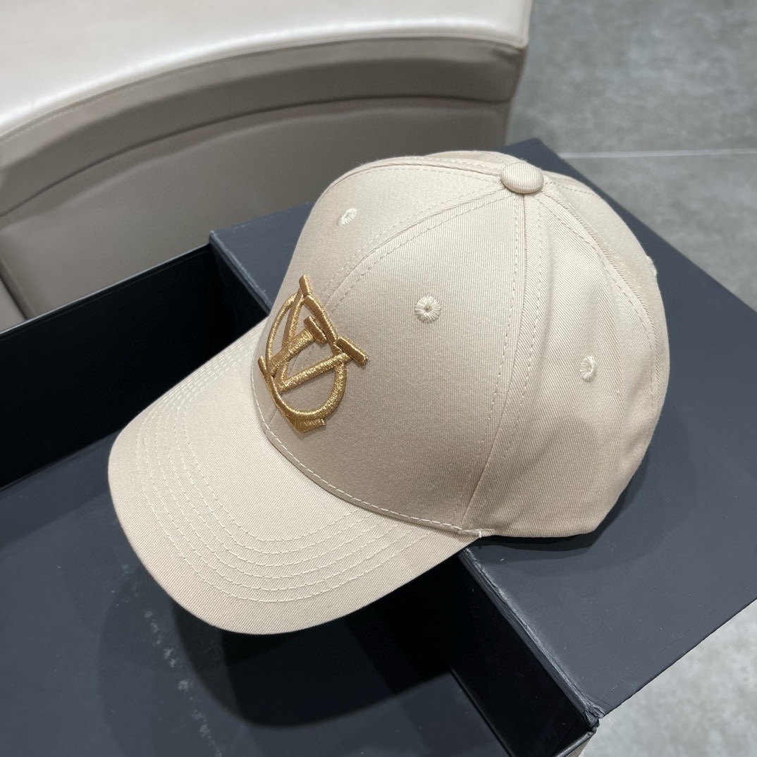 NO:201904,Louis Vuitton LV~ New hot baseball caps in spring and summer, big brands are super easy to match, so buy them now!  Hat fisherman hat baseball hat knit hat, hat, louis vuitton, louis vuitton, espadrilles,hats19860909路易威登LV～春夏新款爆款棒球帽,大牌款超好搭配,赶紧入手！帽子渔夫帽棒球帽针织帽,帽子,louis vuitton,louis vuitton,espadrilles,hats,hat