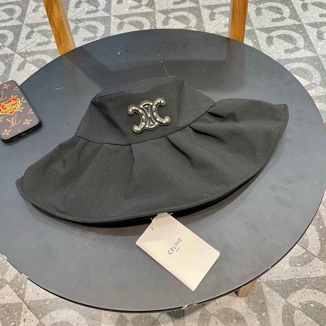 NO:201968,Celine cellne fisherman hat women early spring summer fashion sun protection hat big brim face versatile casual sun hat UV hat hat fisherman hat baseball hat knit hat, hat, celine, espadrilles, hats19860909赛琳cellne渔夫帽女早春夏季时尚防晒帽大檐遮脸百搭休闲遮阳帽防紫外线帽子帽子渔夫帽棒球帽针织帽,帽子,celine,espadrilles,hats,hat