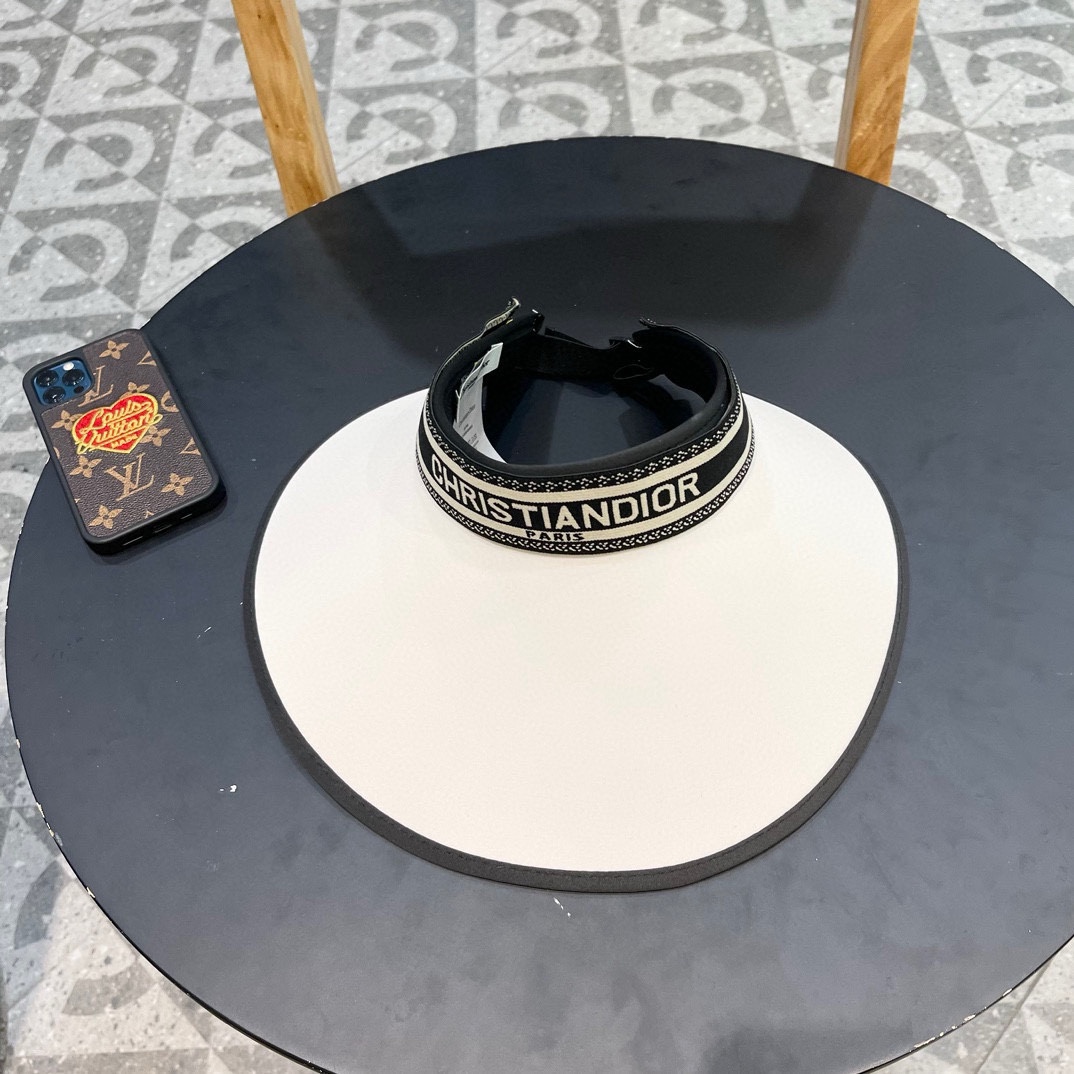 NO:202119,Dior Spring and summer ultra-fine decorative empty roof hat Super empty roof series, with a perfect color and lightweight portability!  Little fairy woman's hand must-have hat fisherman hat baseball hat knit hat, hat, dior, espadrilles, hats19860909迪奥 春夏超细装饰空顶帽 超空顶系列,颜色妥妥,轻便携带！小仙女人手必备帽子渔夫帽棒球帽针织帽,帽子,dior,espadrilles,hats,hat