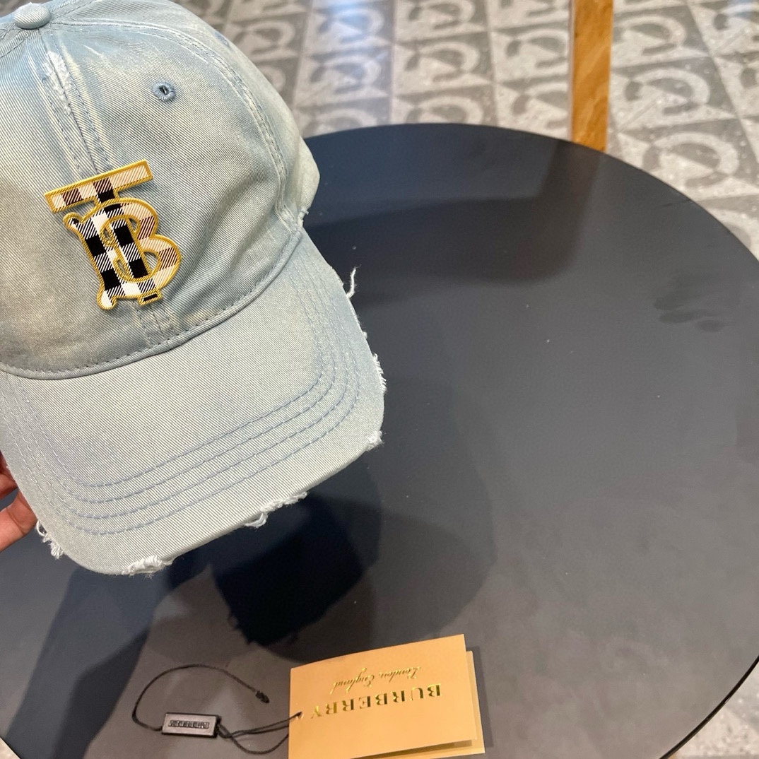NO:202067,Burberry baseball cap, big brand synchronization, super easy to match, shipped!  Hat fisherman hat baseball hat knit hat, hat, burberry, espadrilles, hats19860909巴宝莉 棒球帽,大牌同步,超好搭配,出货！帽子渔夫帽棒球帽针织帽,帽子,burberry,espadrilles,hats,hat