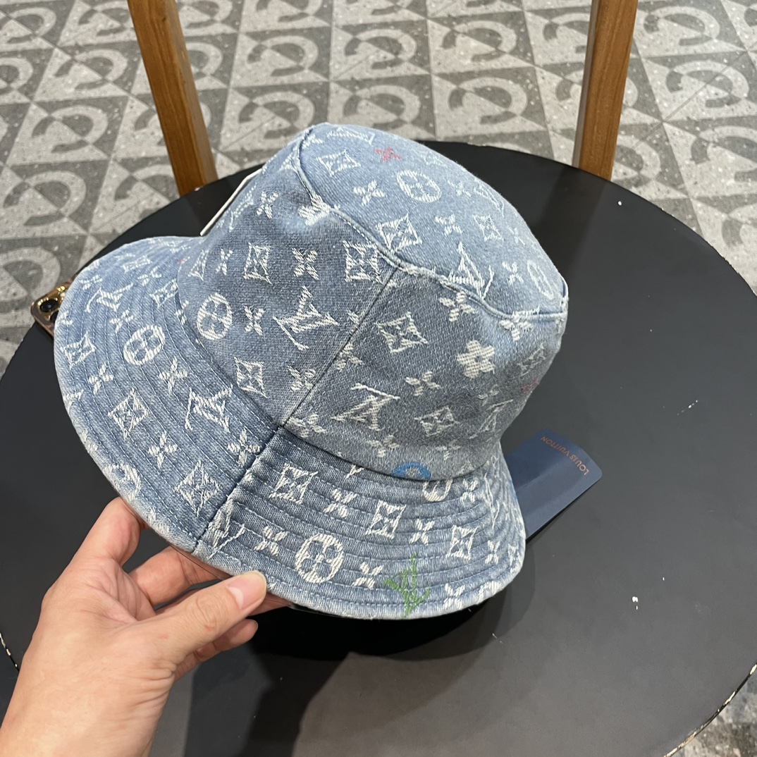  LV 新款牛仔渔夫帽 新工艺面料，巨遮脸！一年四季都可以戴材质 57cm