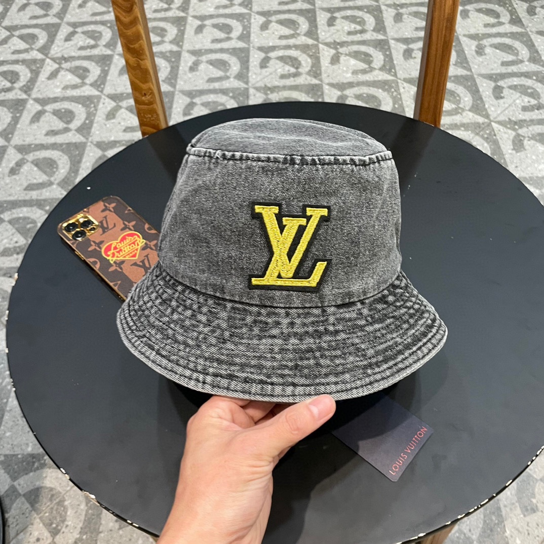 NO:202997,LV Louis Vuitton spring and summer fisherman hat, head circumference 57cm men and women universal hat fisherman hat baseball hat knit hat, hat, louis vuitton, louis vuitton, espadrilles,hats19860909LV路易威登春夏款渔夫帽、头围57cm 男女通用帽子渔夫帽棒球帽针织帽,帽子,louis vuitton,louis vuitton,espadrilles,hats,hat