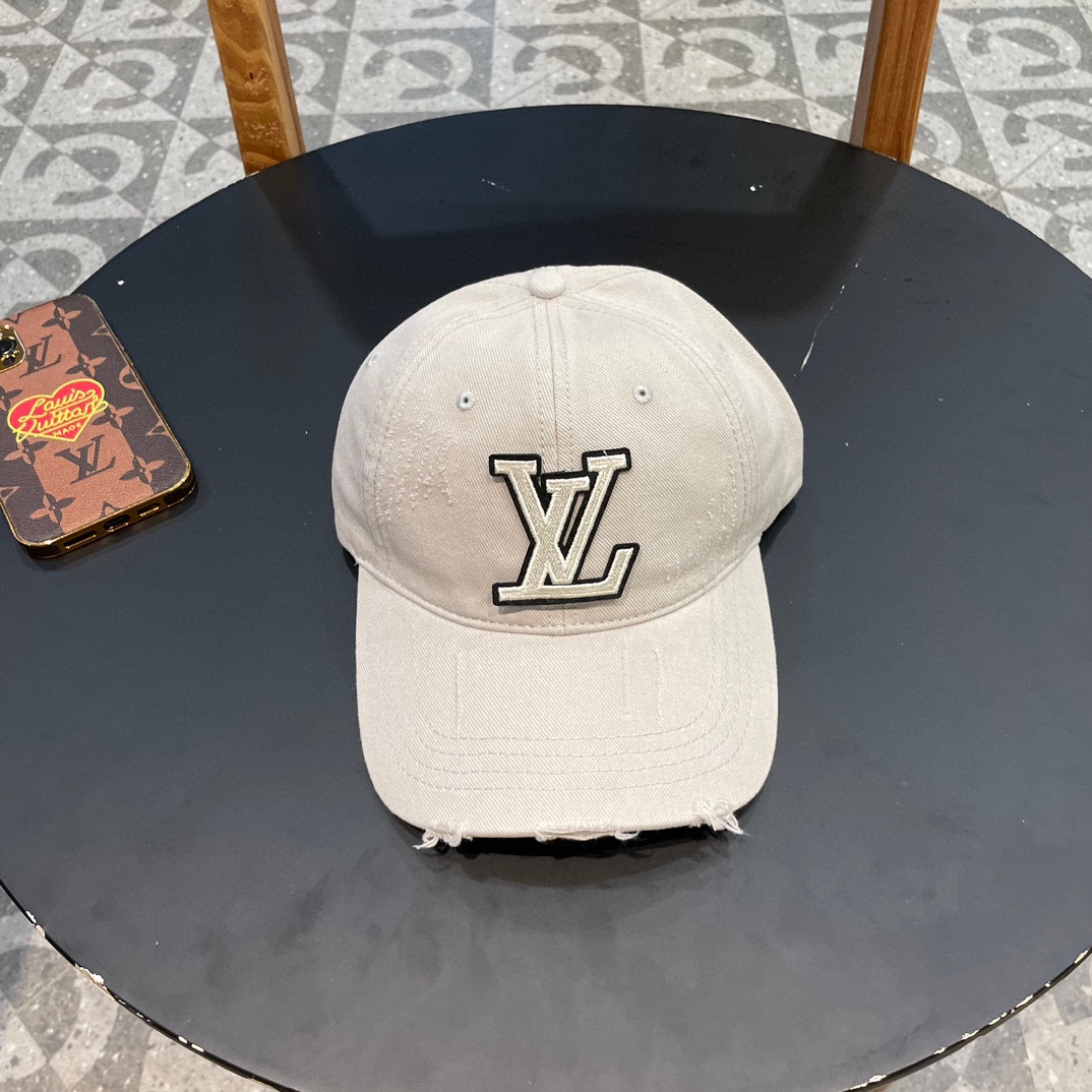 NO:202975,LV new baseball cap, high quality baseball cap, head circumference of about 57cm hat, fisherman hat baseball cap knit hat, hat, louis vuitton, espadrilles, hats19860909LV新款鸭舌帽,高品质棒球帽,头围57cm左右帽子渔夫帽棒球帽针织帽,帽子,louis vuitton,espadrilles,hats,hat