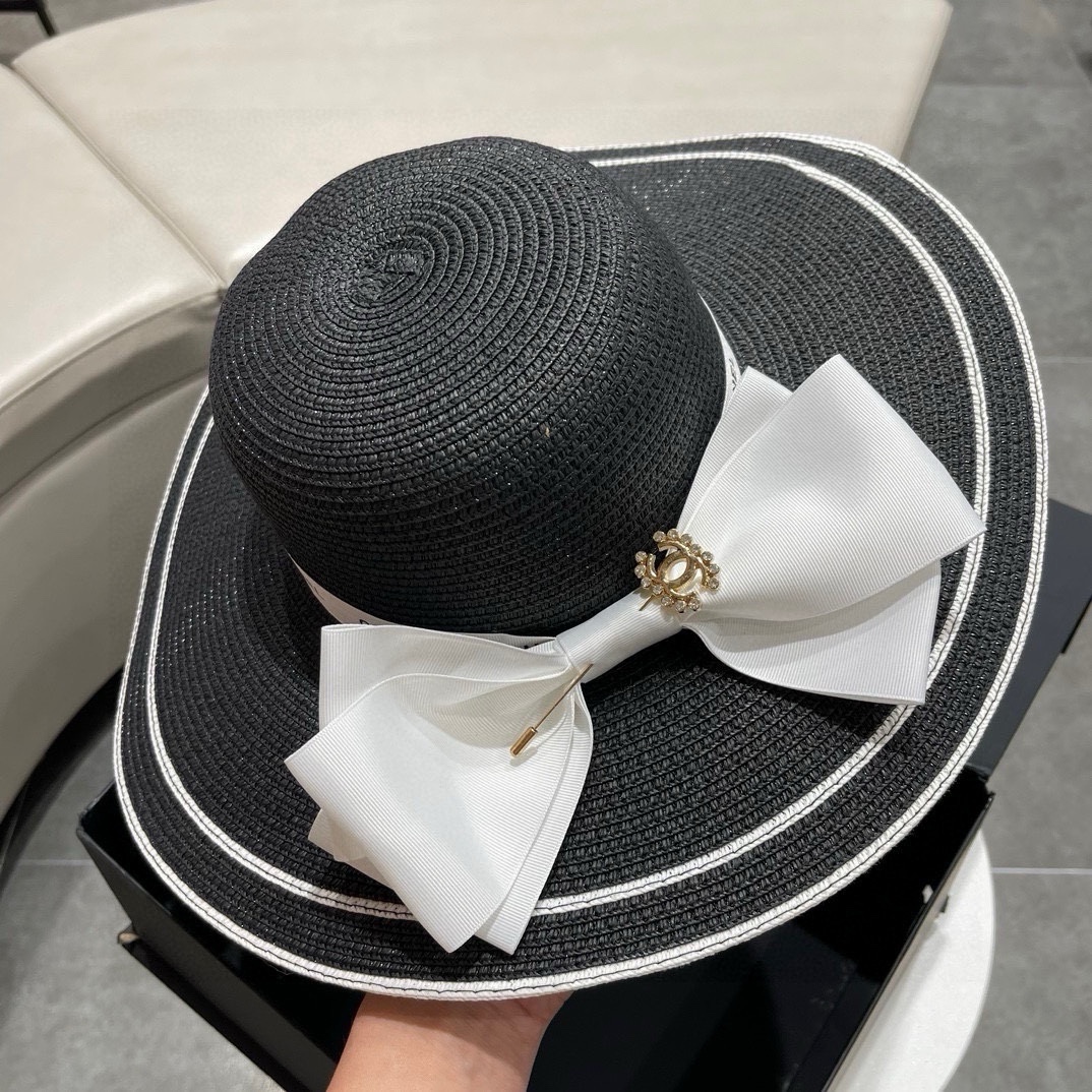 NO:203274,Chanel Chanel straw hat, celebrity style top hat, black and white, head circumference 57cm hat, fisherman hat, baseball hat, knit hat, hat, chanel, chanel, espadrilles, hats19860909Chanel 香奈儿草帽,名媛风小礼帽,黑白两色,头围57cm帽子渔夫帽棒球帽针织帽,帽子,chanel,chanel,espadrilles,hats,hat
