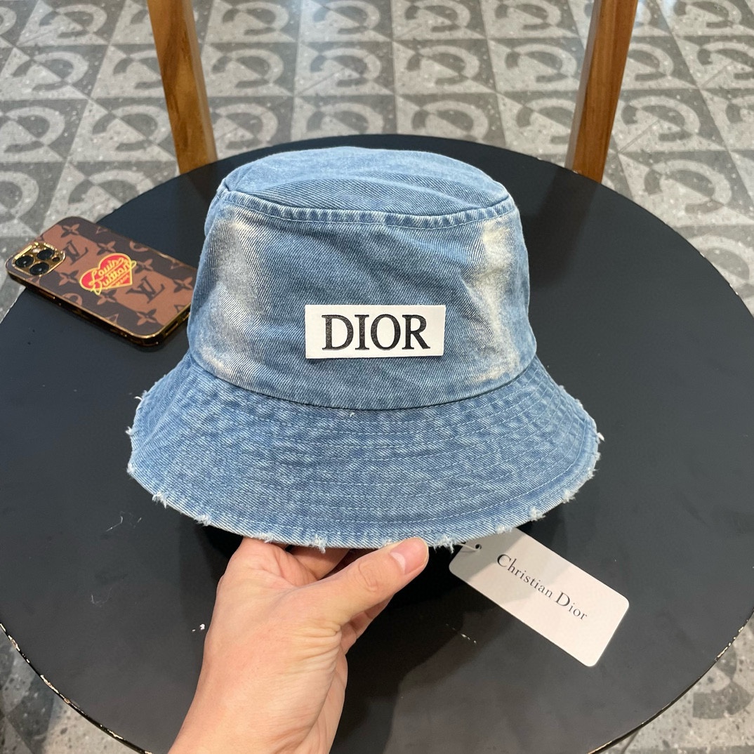 NO:203832,DIOR DIOR Spring and summer denim fisherman hat women's new style versatile washing retro old Japanese sun protection sun hat fisherman hat baseball hat knit hat, hat, dior, dior, espadrilles, hats19860909DIOR迪奥 春夏季牛仔渔夫帽子女款新款百搭水洗复古做旧日系防晒遮阳帽帽子渔夫帽棒球帽针织帽,帽子,dior,dior,espadrilles,hats,hat