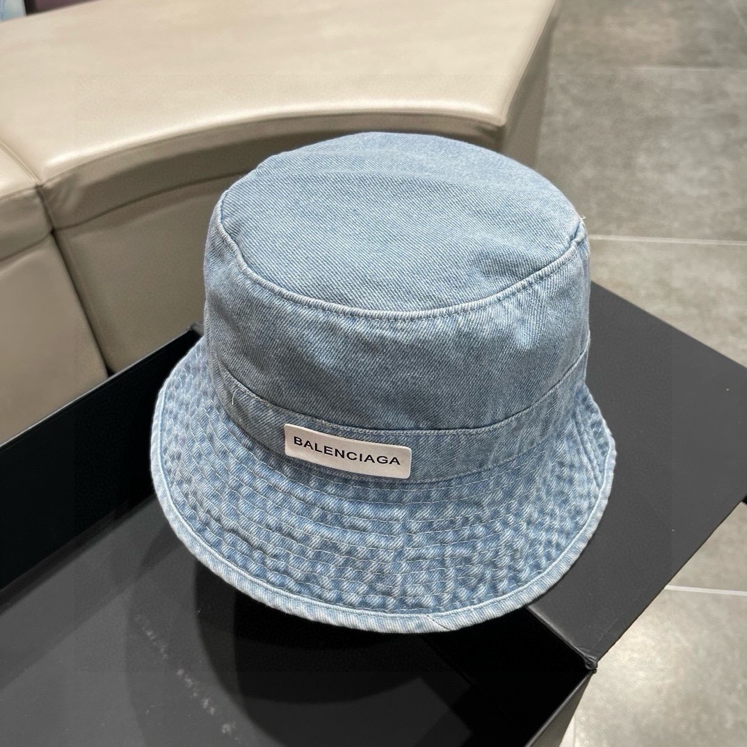 NO:204476,Balenciaga - Retro Washing Fisherman's Hat Hot ~ The style is very retro!  The hat is very good, the big head is also very stylish~ The same style as men and women, it is a hot sale!  !  Hat fisherman hat baseball hat knit hat, hat, balenciaga, espadrilles,hats19860909巴黎世家-复古洗水渔夫帽 大热款~风格非常复古！ 帽型非常赞 大头围上头也很有型~ 男女同款 热卖！！帽子渔夫帽棒球帽针织帽,帽子,balenciaga,espadrilles,hats,hat