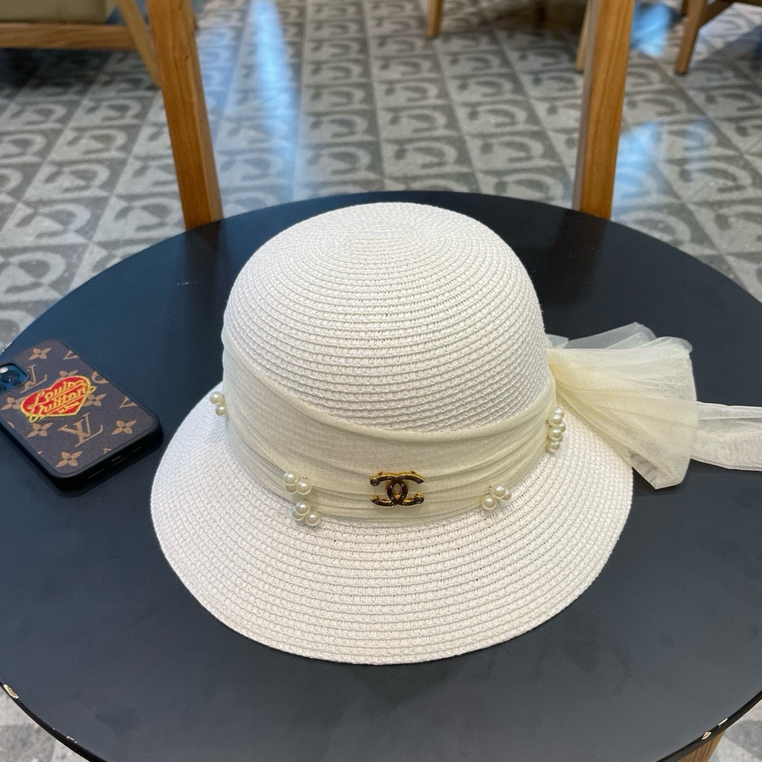 NO:205280,Chanel Chanel straw hat, celebrity style small round hat, high-end customization, head circumference 57cm hat, fisherman hat baseball hat knit hat, hat, chanel, chanel, espadrilles, hats19860909Chanel香奈儿草帽,名媛风小圆帽,高端定制,头围57cm帽子渔夫帽棒球帽针织帽,帽子,chanel,chanel,espadrilles,hats,hat