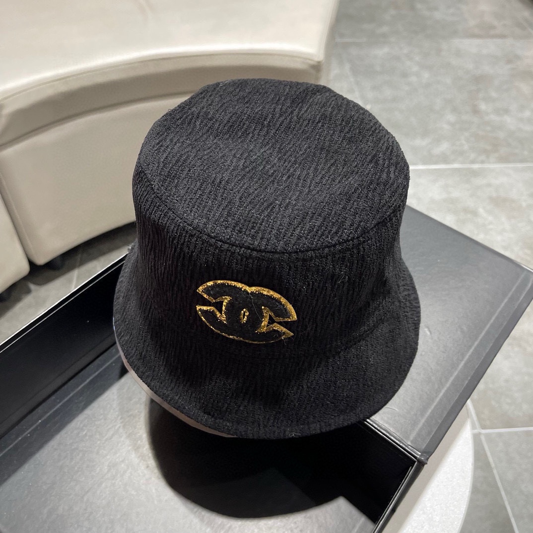 NO:205768,Chanel Chanel autumn and winter new hand-catched fisherman hat, fairy-level, super versatile, head circumference 57cm hat, fisherman hat, baseball hat, knit hat, hat, chanel, chanel, espadrilles, hats19860909Chanel香奈儿 秋冬新款手抓渔夫帽,仙女级别,超级百搭,头围57cm帽子渔夫帽棒球帽针织帽,帽子,chanel,chanel,espadrilles,hats,hat