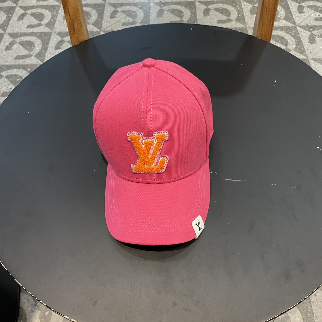 NO:205682,LV Louis Vuitton official website has a higher version, a new denim baseball cap, a hot technology upgrade, full of street style, more in line with the current fashion of the young brother and sister, and the airport street photography is super cool!  Hat fisherman hat baseball hat knit hat, hat, louis vuitton, louis vuitton, espadrilles,hats19860909LV路易威登官网同步高版本 新款牛仔棒球帽 火爆技术升级,街头风十足 更符合现在时尚小哥哥小姐姐的style,机场街拍超飒！帽子渔夫帽棒球帽针织帽,帽子,louis vuitton,louis vuitton,espadrilles,hats,hat