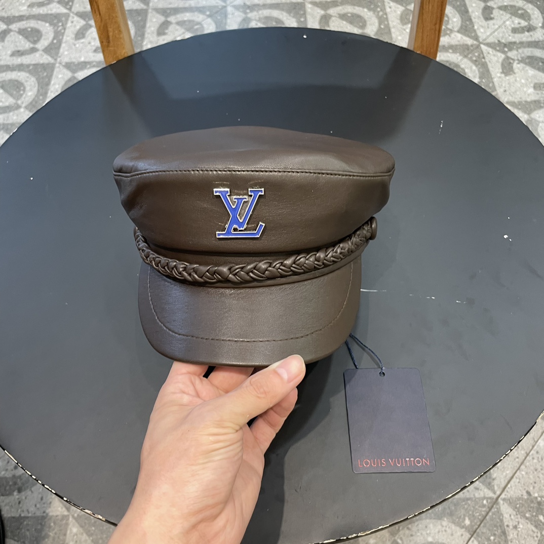 NO:205753,lv Louis Vuitton Japanese retro baseball cap female British style fashion braid navy cap versatile chain face small sun hat fashionable hat fisherman hat baseball cap knit hat, hat, louis vuitton, louis vuitton, espadrilles, hats19860909lv路易威登日系复古鸭舌帽女英伦风时装辫子海军帽百搭链条显脸小遮阳帽洋气帽子渔夫帽棒球帽针织帽,帽子,louis vuitton,louis vuitton,espadrilles,hats,hat